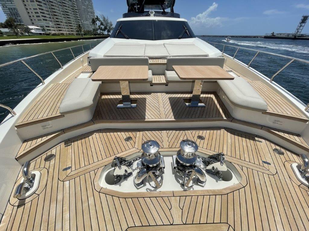 Ferretti Yachts 920 For Sale