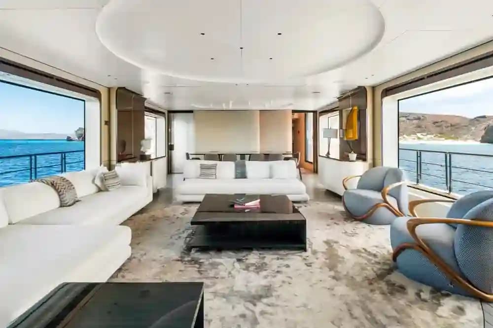 2019 Azimut Grande 35 Metri for Sale in La Paz, MX Flybridge 3