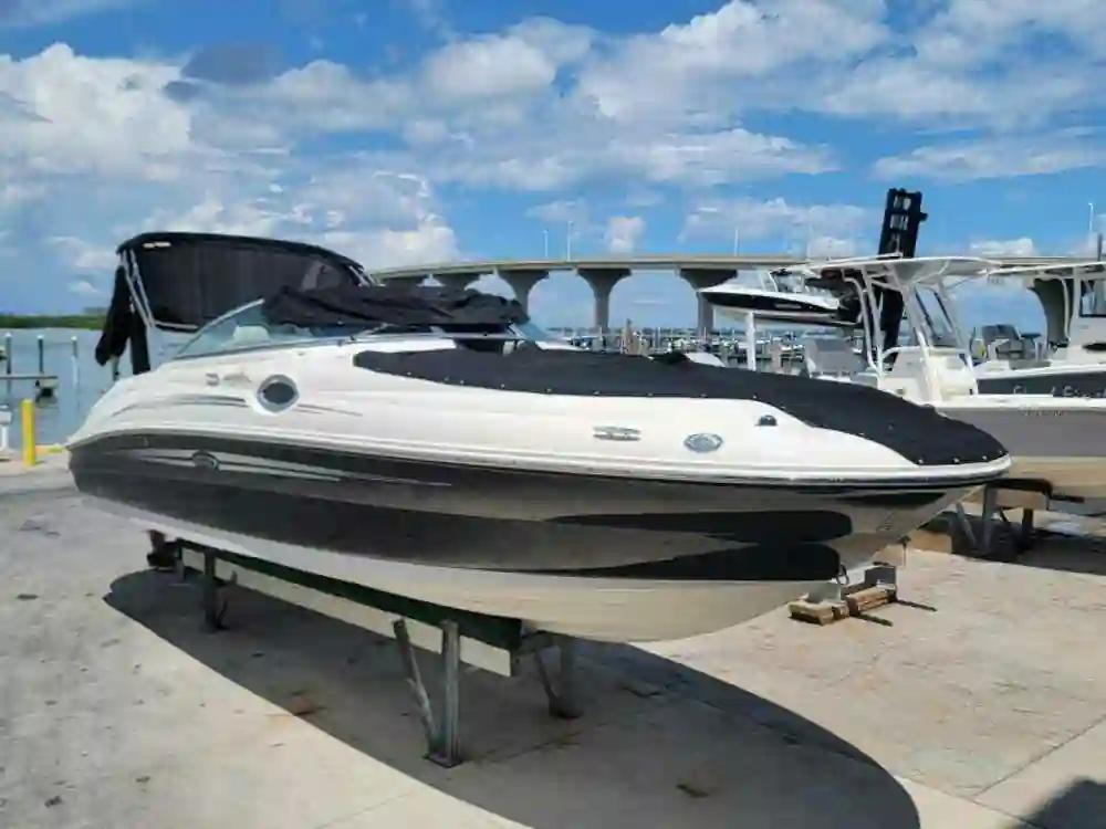 Sea Ray 240 Sundeck For Sale