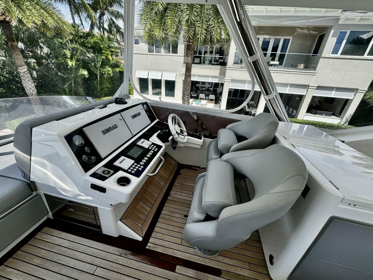 2019 Sunseeker 76 Yacht for Sale in Boca Raton, Florida Flybridge 1