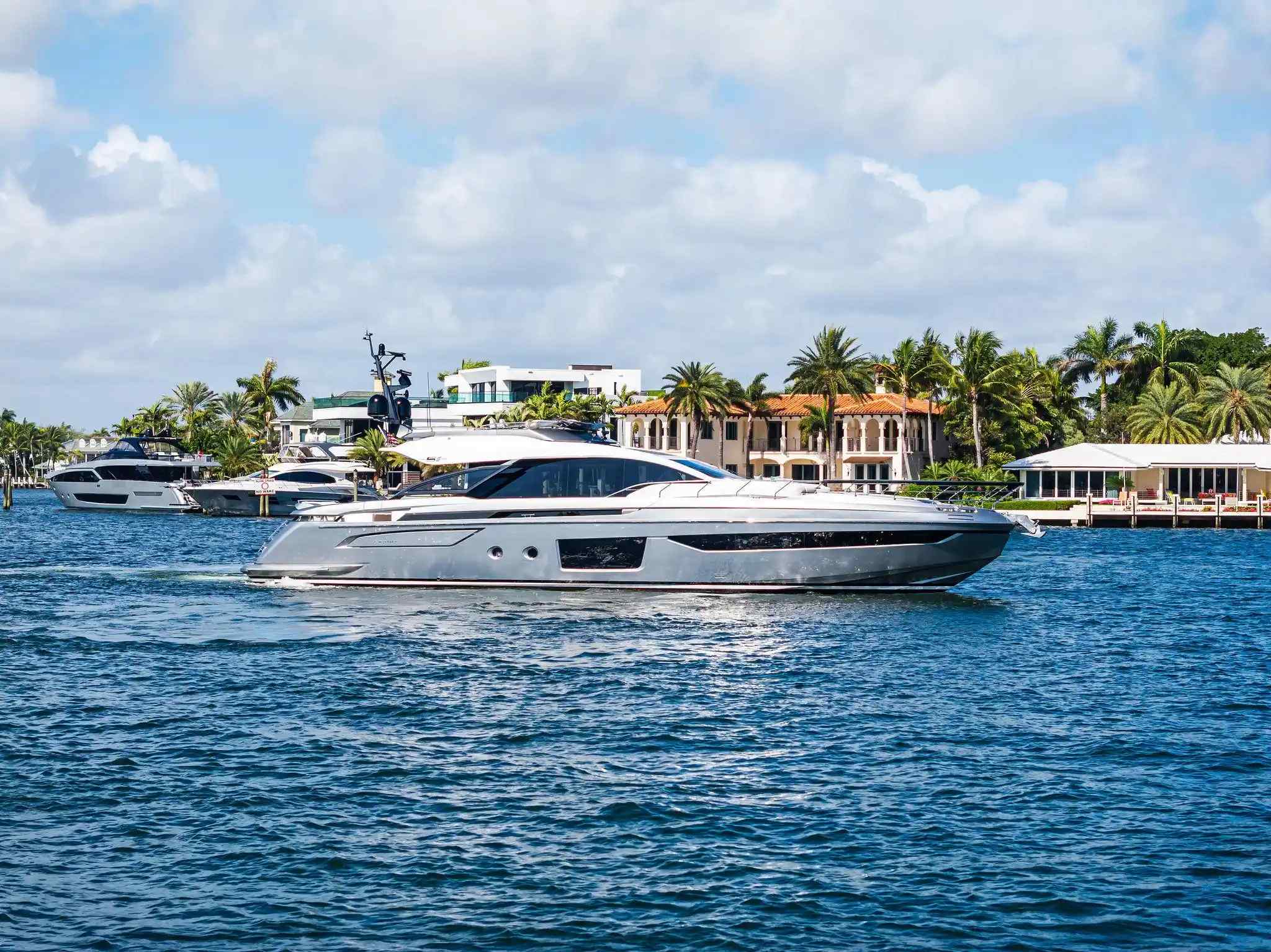 Yacht
