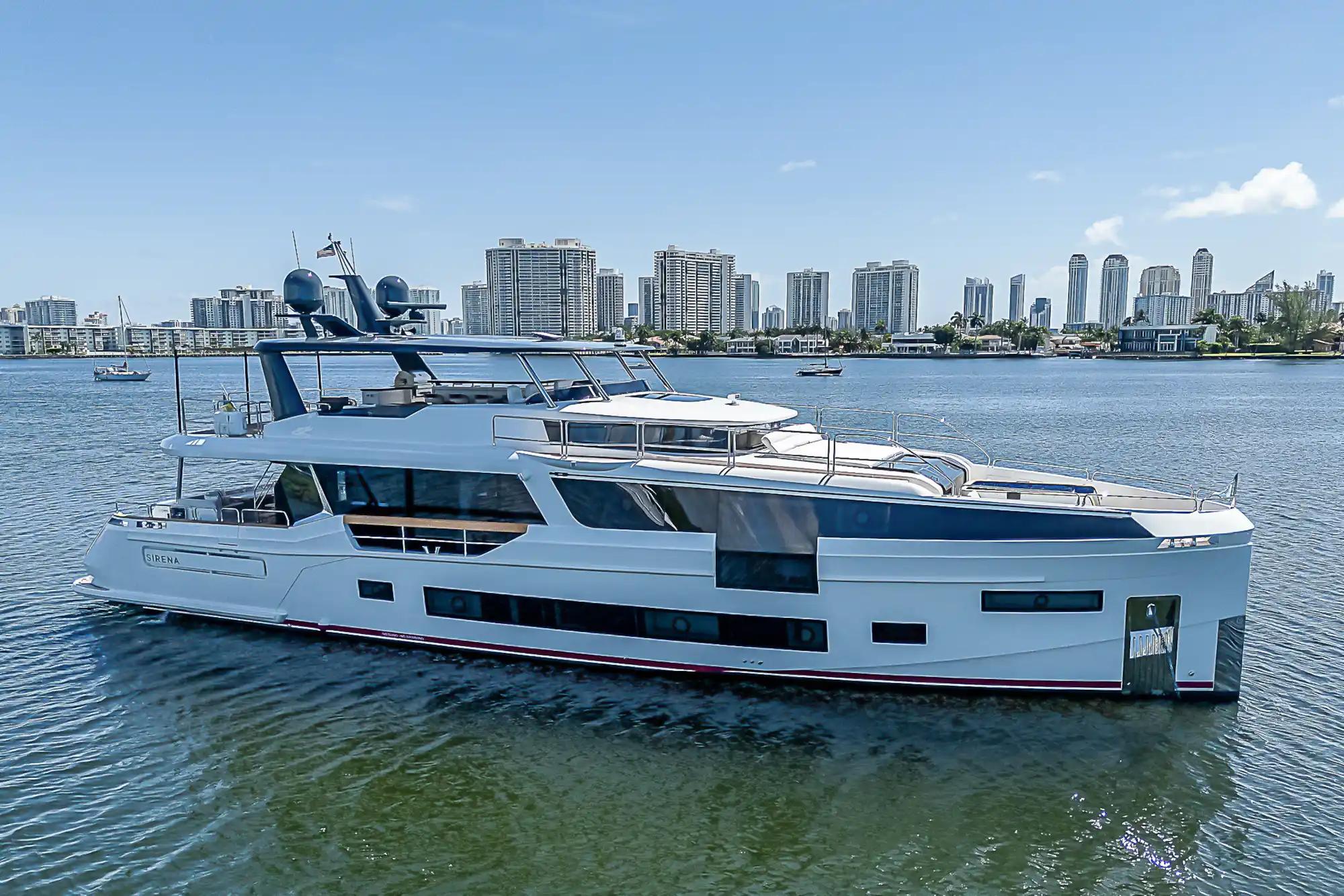 Sirena Yachts 88 For Sale
