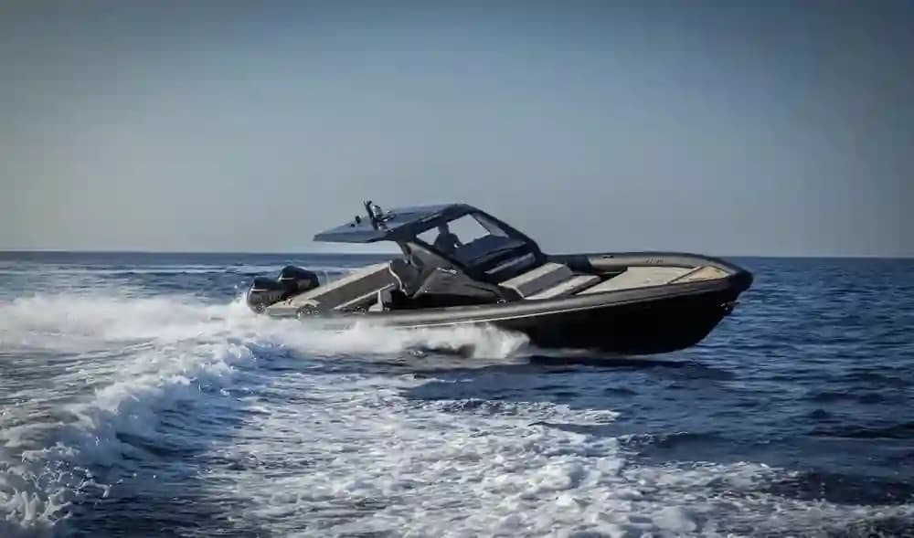 2025 Technohull Alpha 40 Sold in Miami, Florida Center Console 5