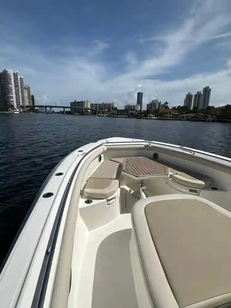 2017 Boston Whaler 350 Outrage for Sale in Hallandale Beach, Florida Freshwater Fishing 5