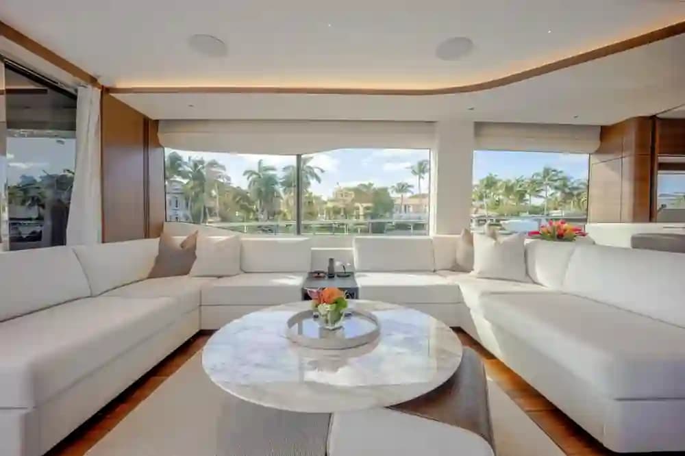2022 Princess Yachts Y85 Sold in Miami Beach, Florida Flybridge 2