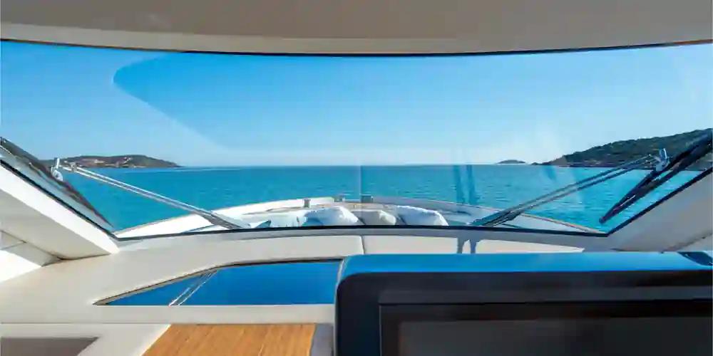 Solaris Power 52 Coupé For Sale