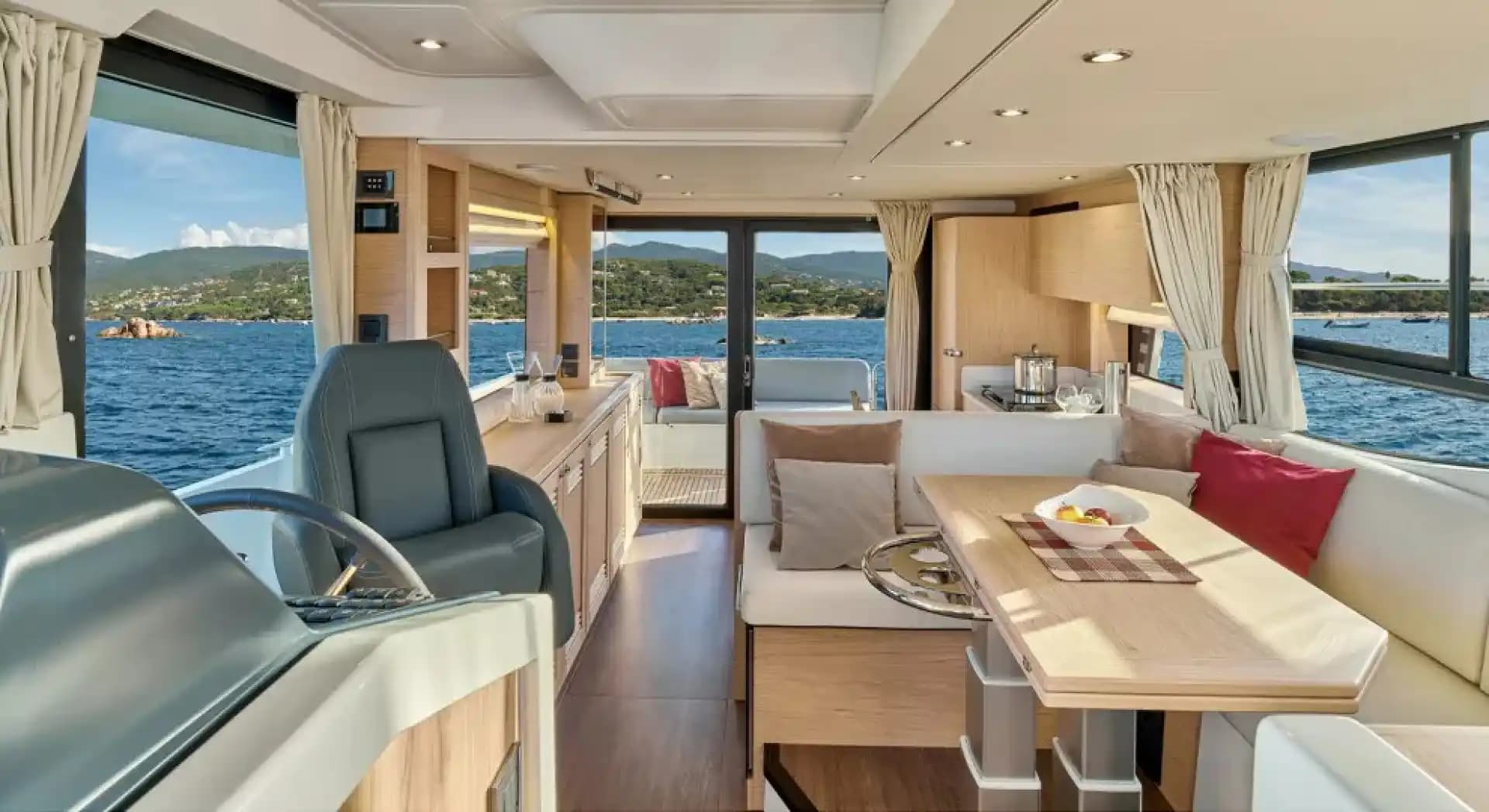 2026 Beneteau Swift Trawler 48 zum Verkauf in Fort Lauderdale, Florida Explorer Yachts 3