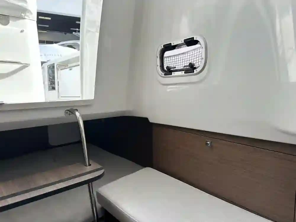 2023 Jeanneau Leader 9.0 CC for Sale in Miami, Florida Center Console 4