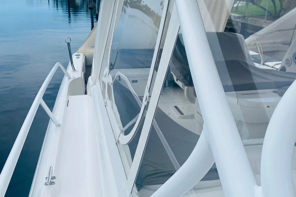 Intrepid Powerboats 390 Sport Yacht For Sale