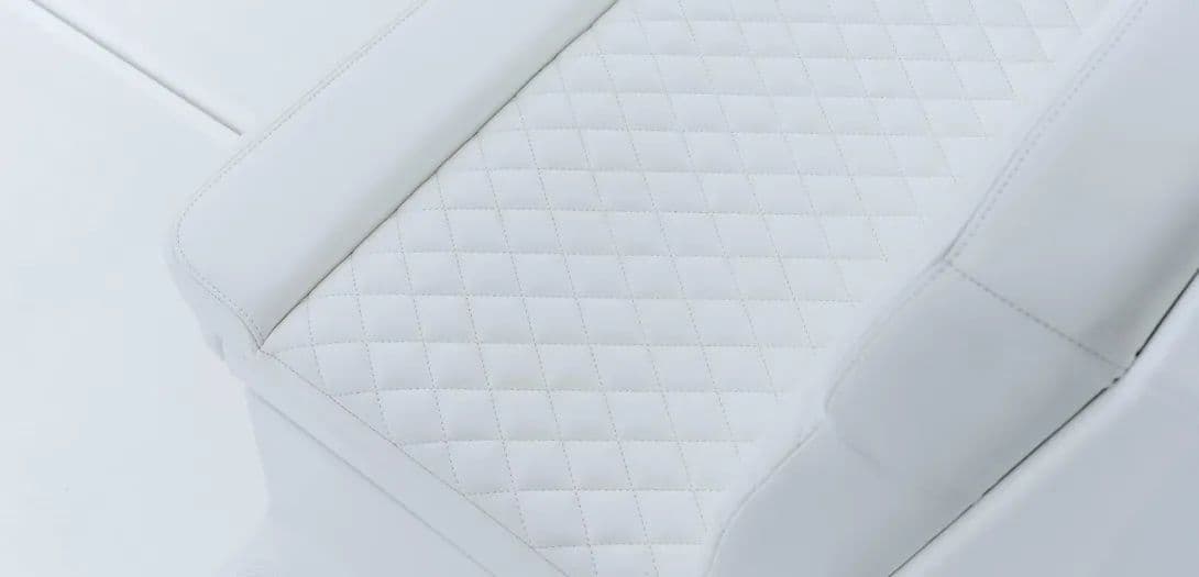 2026 HCB 56 Sueños GIX for Sale in Palm Beach, Florida Center Console 4