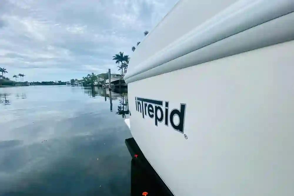 Intrepid Powerboats 390 Sport Yacht For Sale