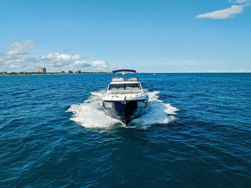 2013-absolute-55-fly-power-9560550-20241112082435140-1_XLARGE.jpg