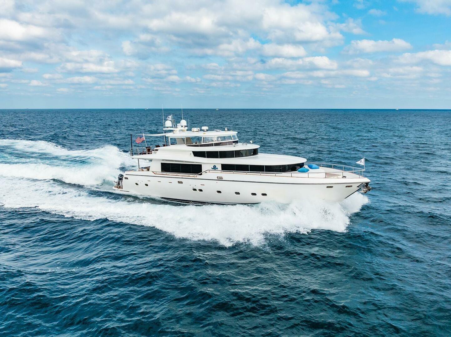 Johnson Yachts 87' te koop