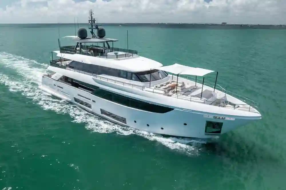 Custom Line Navetta 33 for Sale