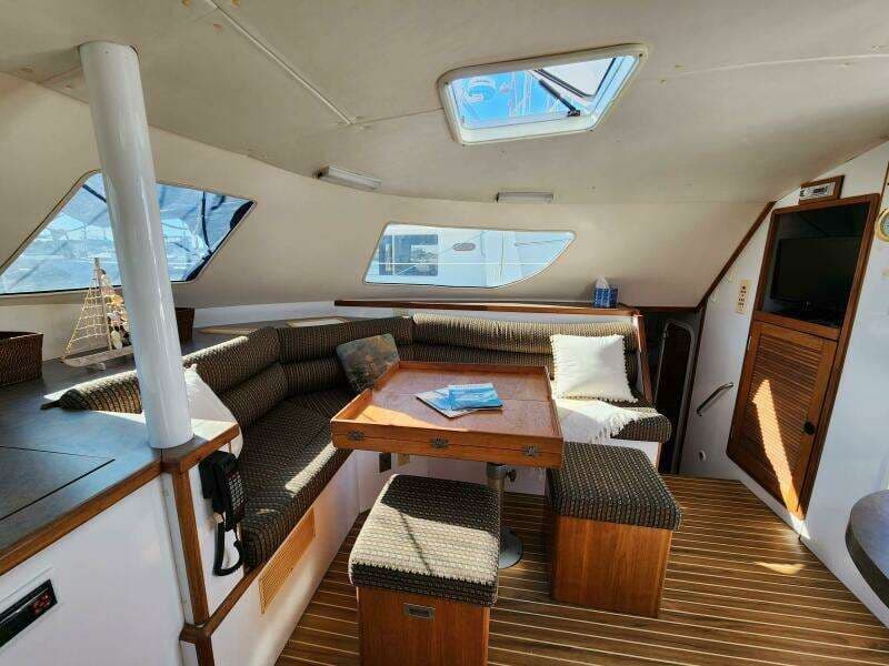 Manta Catamaran 42 te koop