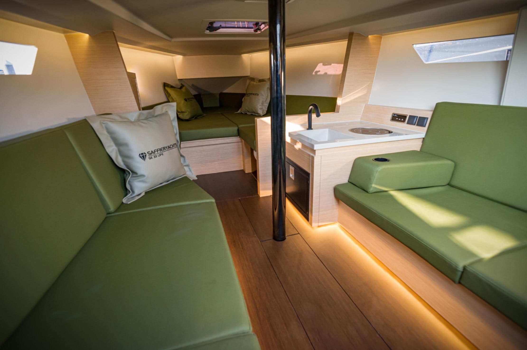 2025 Saffier SE 33 Life for Sale in Newport, Rhode Island Daysailer 1