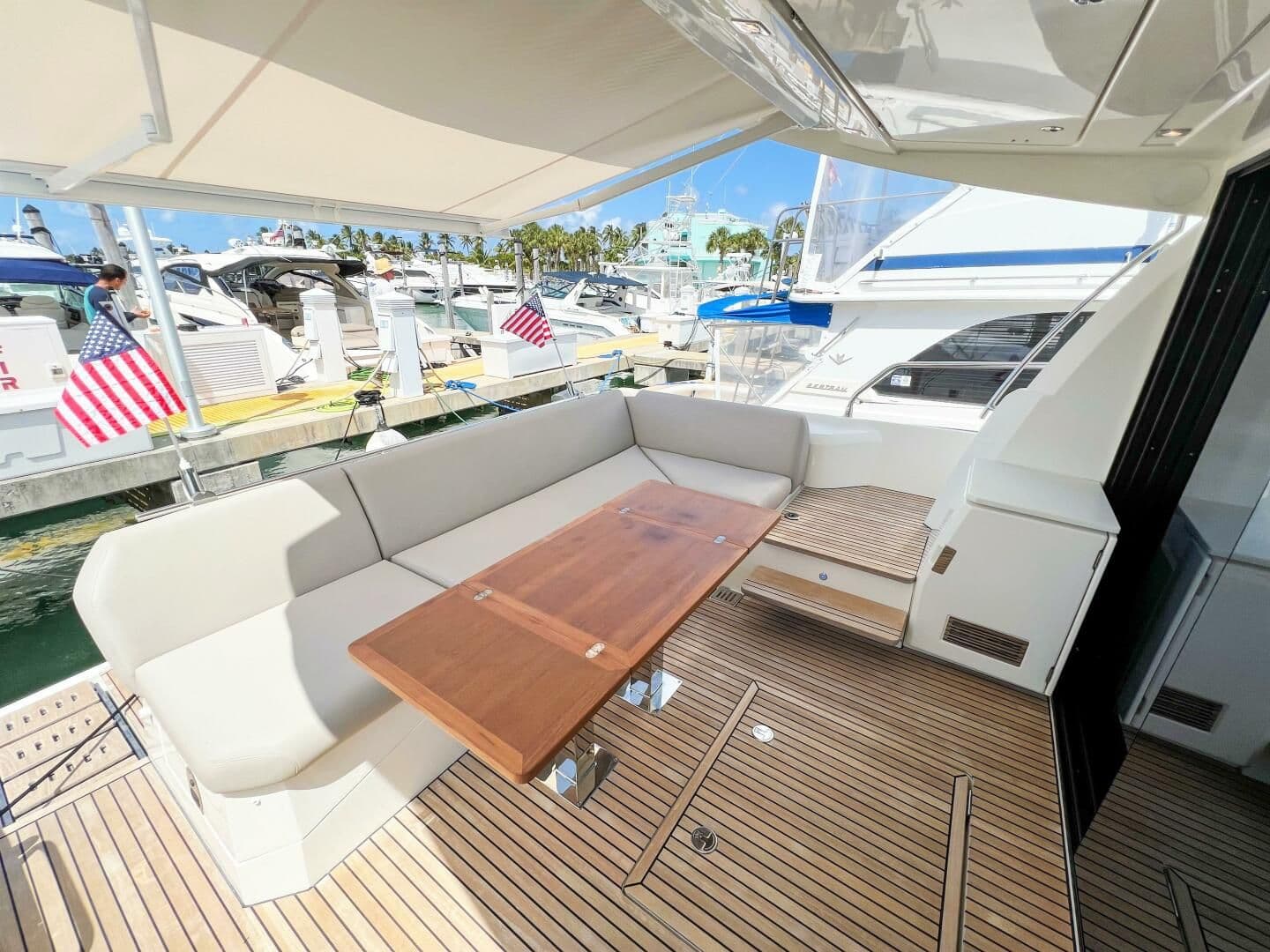 2020 Prestige 520S for Sale in Dania Beach, Florida Cruiser 3