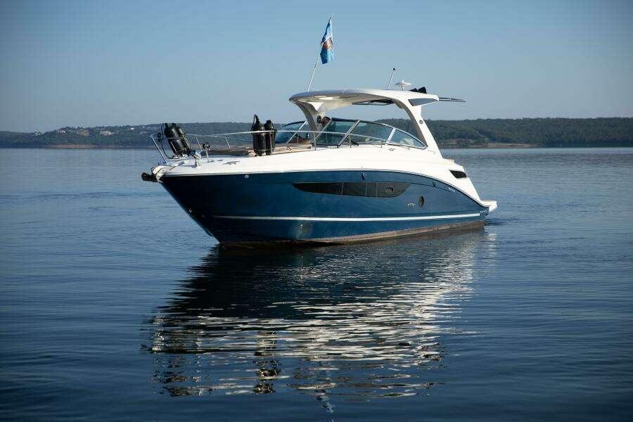 2016 Sea Ray Sundancer 350