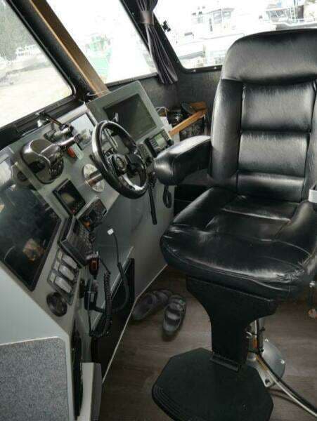 Freestyle Marine 32 for Sale