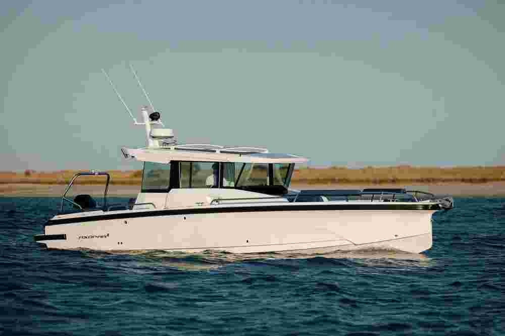 2025 Axopar 29 XC Cross Cabin