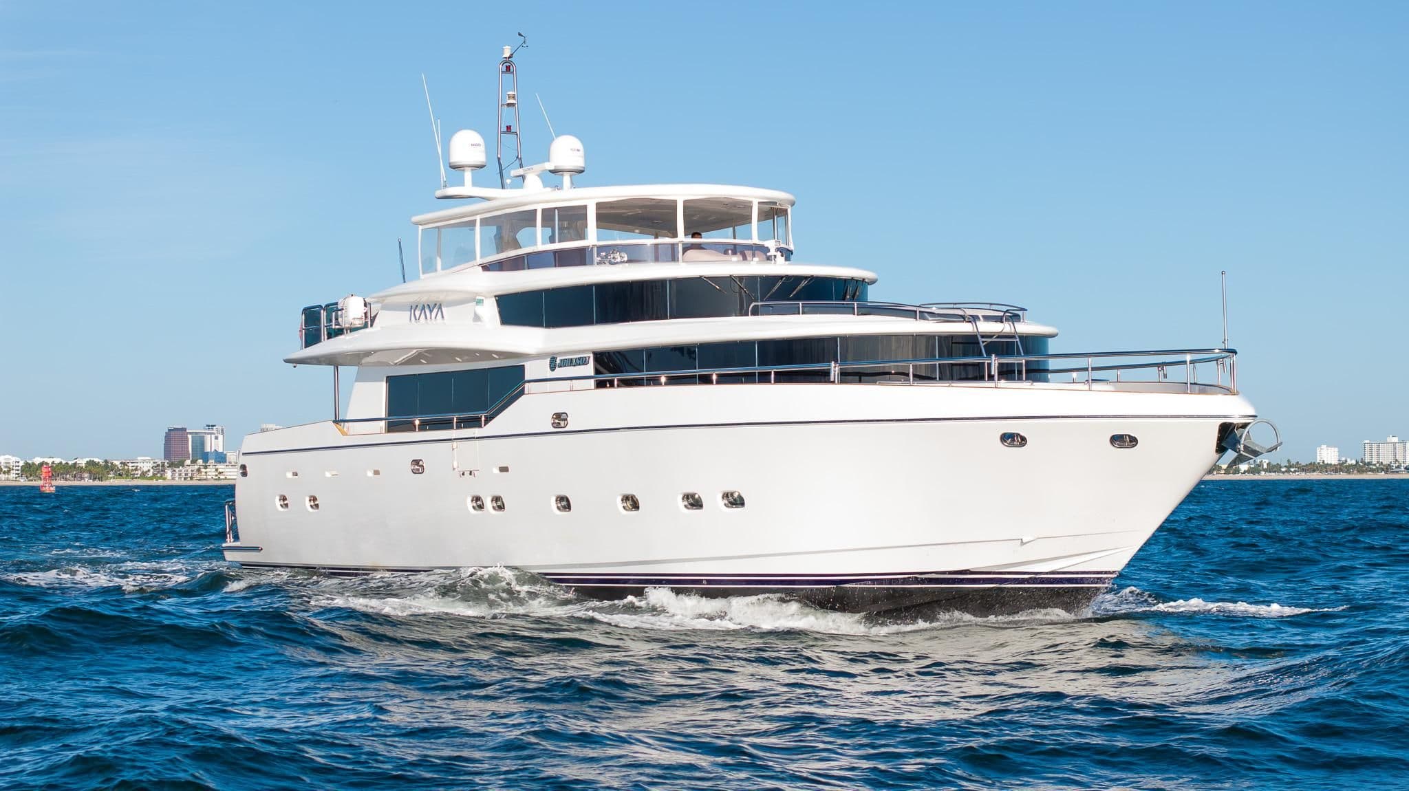 2003 Johnson Yachts 87' for Sale in Fort Lauderdale, Florida Motor Yacht 3