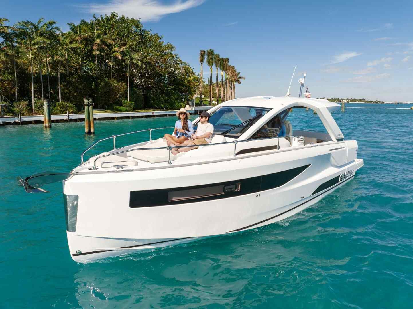 Yacht