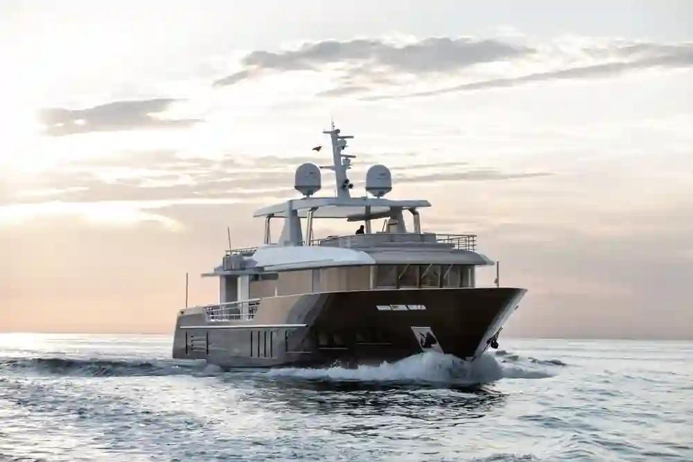 Alpha Custom Yachts Alfresco 125 For Sale