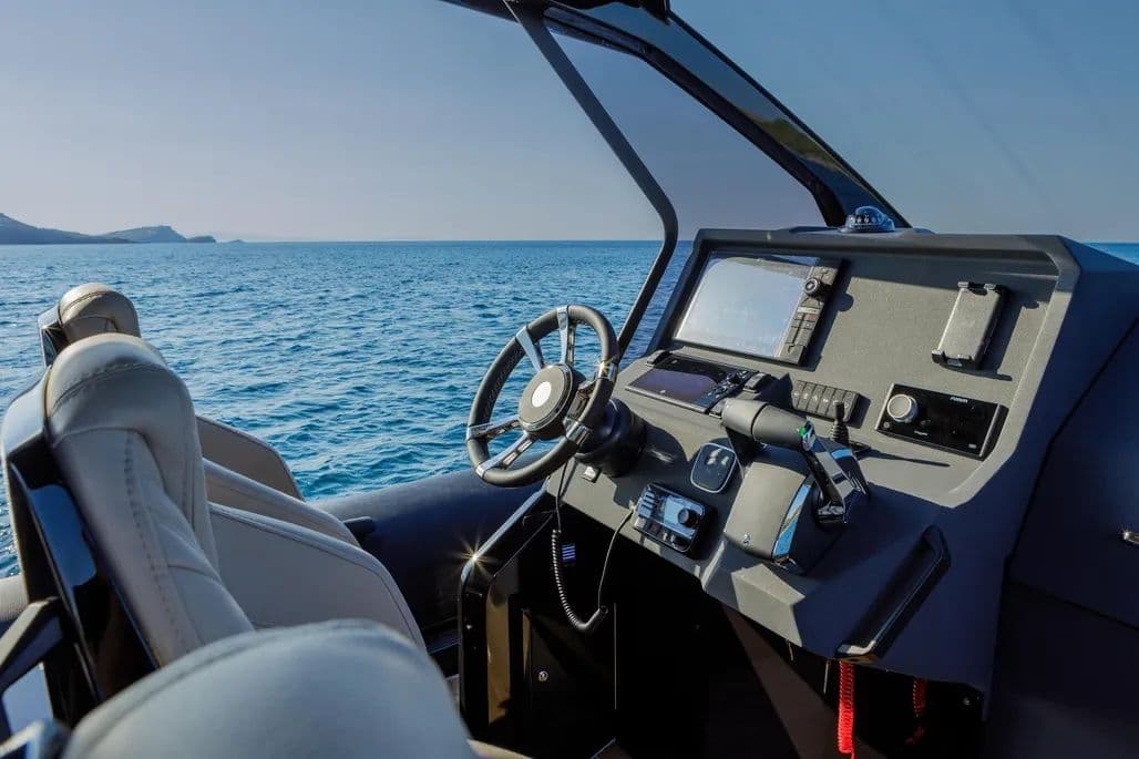 2025 Technohull Alpha 40 Sold in Miami, Florida Center Console 2