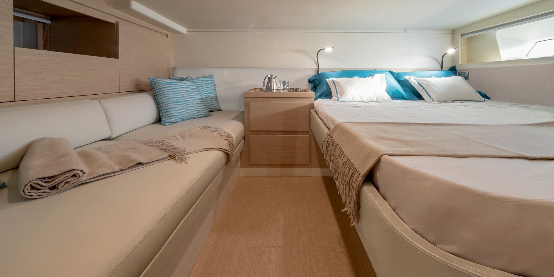 2026 Solaris Power 44 Sport Turismo for Sale in Fort Lauderdale, Florida Sport Cruiser 3
