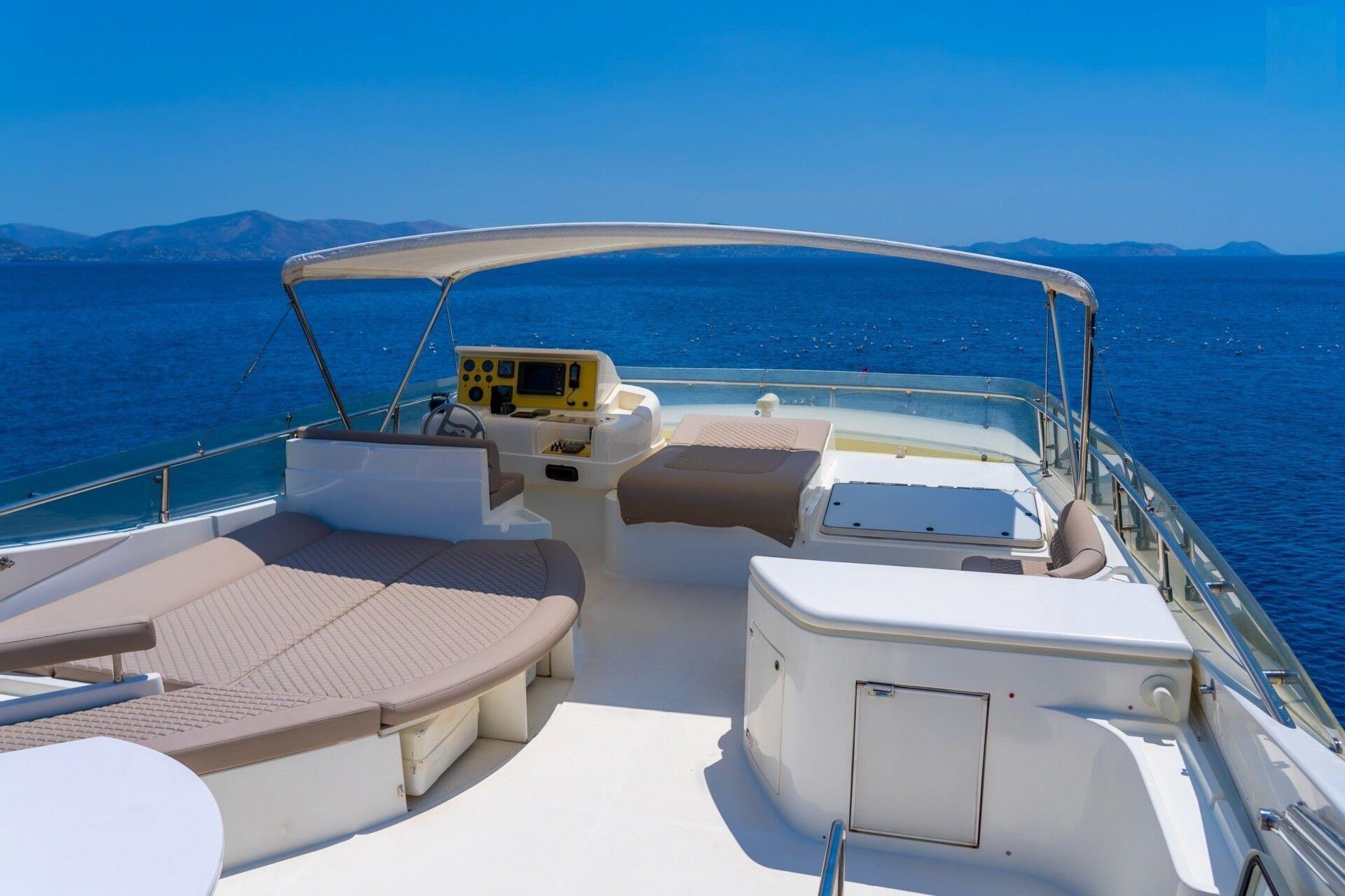 Ferretti Yachts 760 For Sale