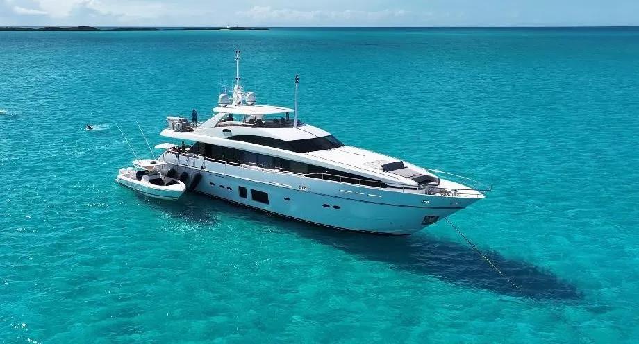 2012 Princess Yachts 32M