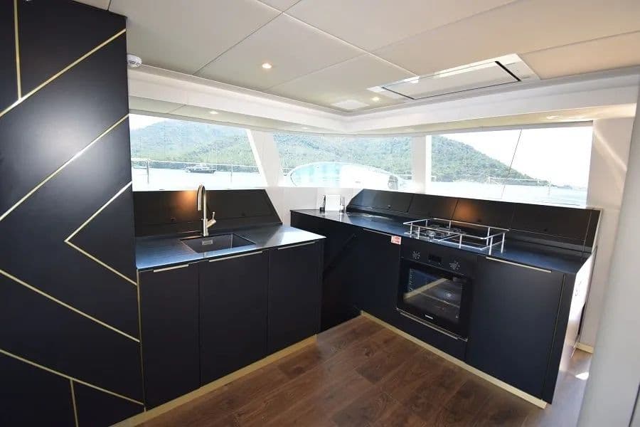 2019 Sunreef Yachts 50 for Sale in Marmaris, TR Multi-Hull 3