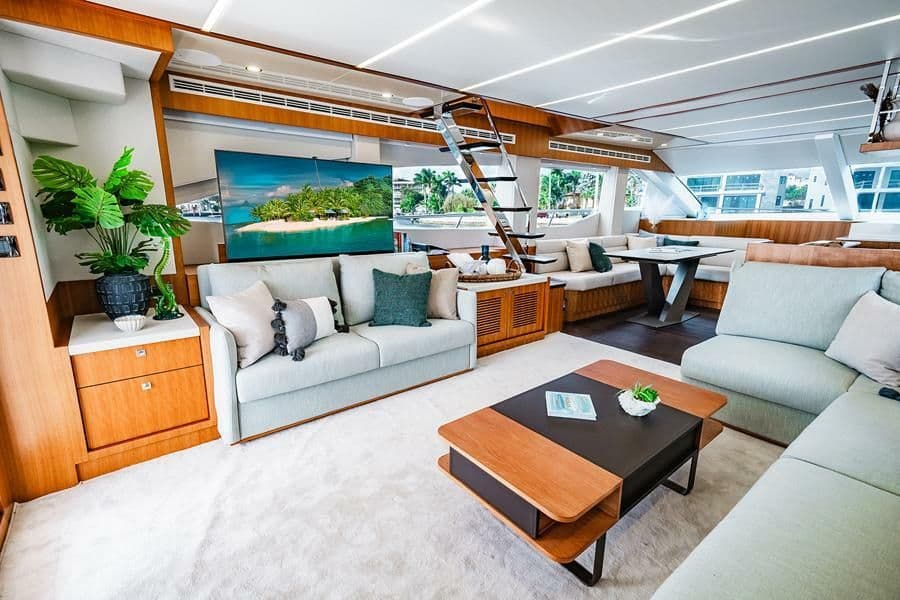 Johnson Yachts 70 zum Verkauf