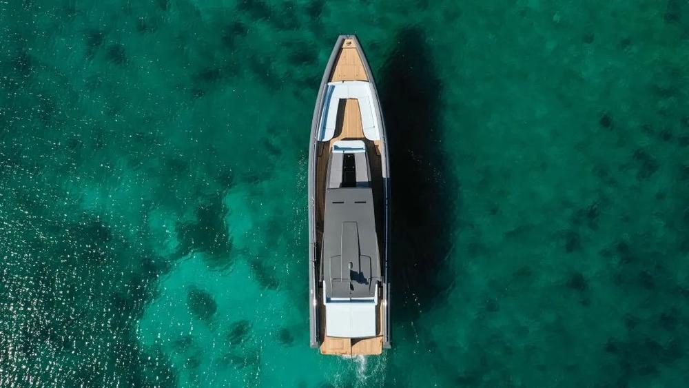 2024 Novamarine Black Shiver 160 - Sterndrive