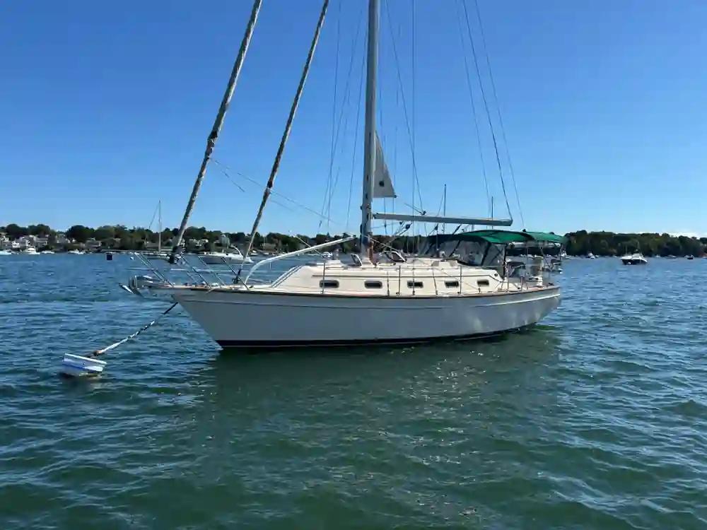 Island Packet Yachts 370 For Sale