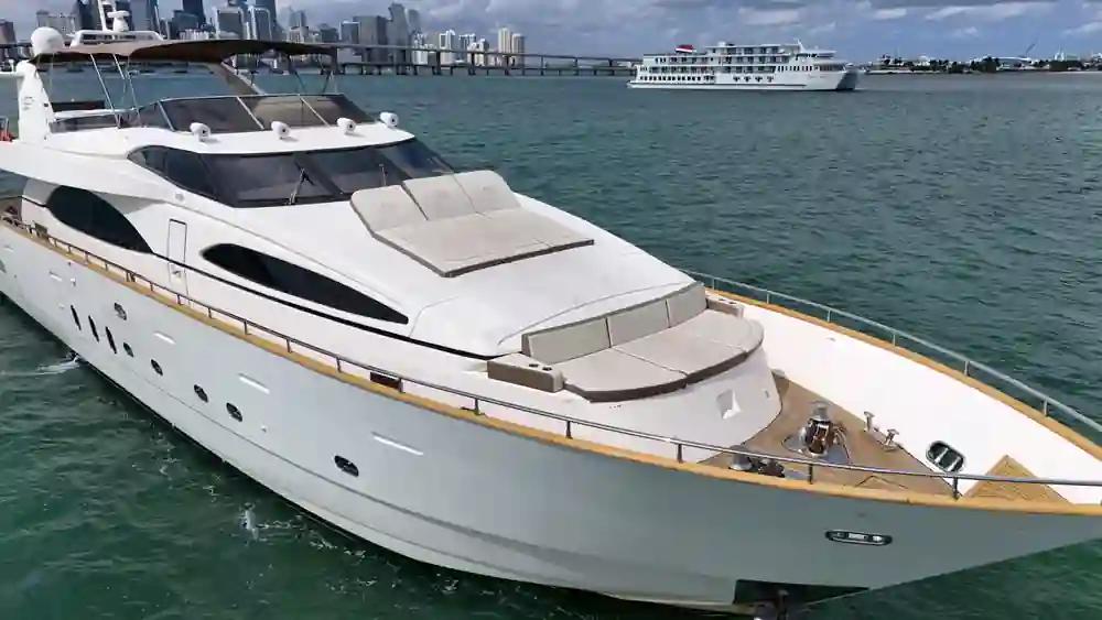 Azimut 100 Jumbo For Sale