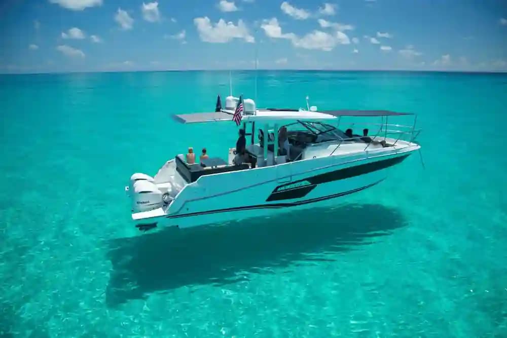 Jeanneau Leader 12.5 WA for Sale
