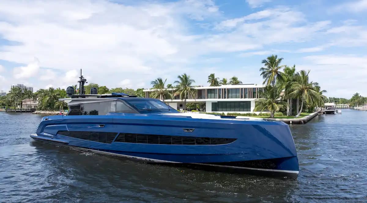Vanquish Yachts VQ115 Veloce for Sale