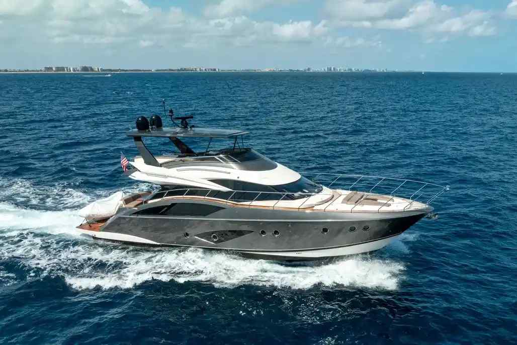 Yacht