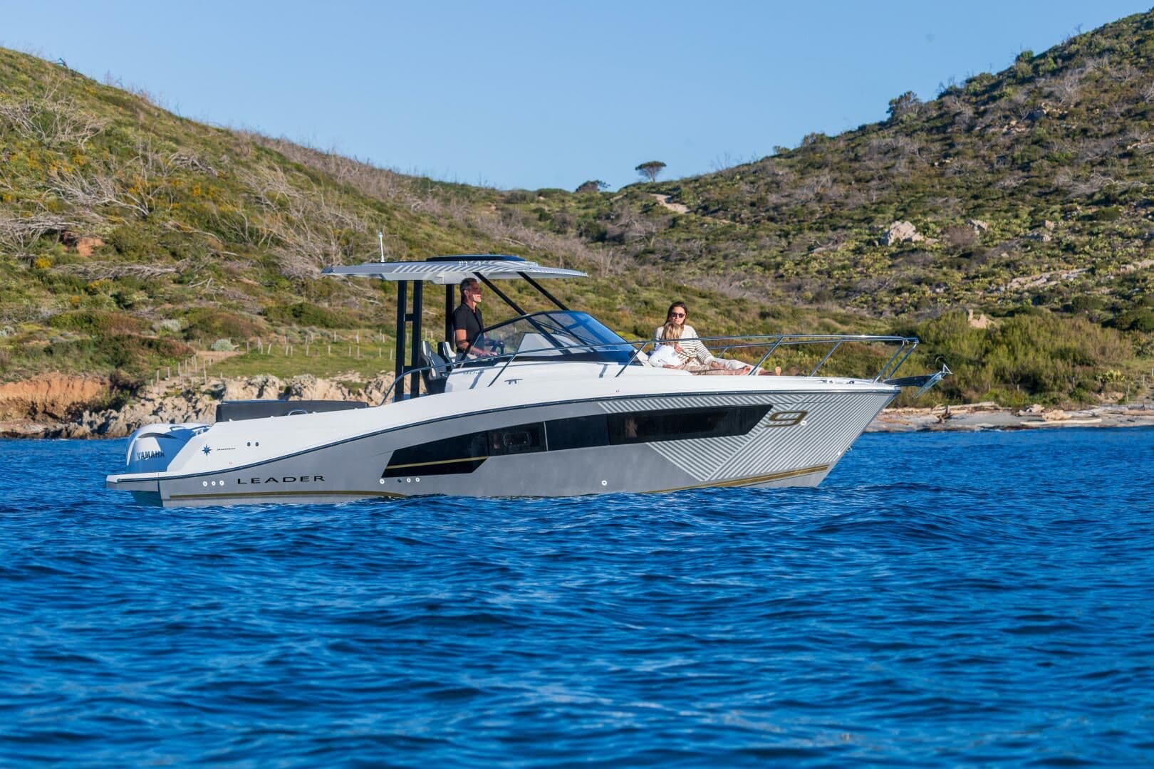 2024 Jeanneau Leader 9.0 WA S2 for Sale in Fort Lauderdale, Florida Walk-around Boats 5