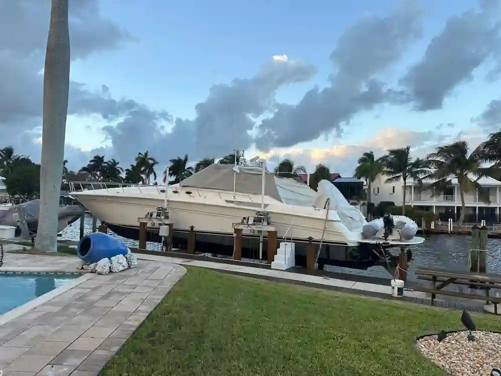 Sea Ray Sundancer 630 For Sale