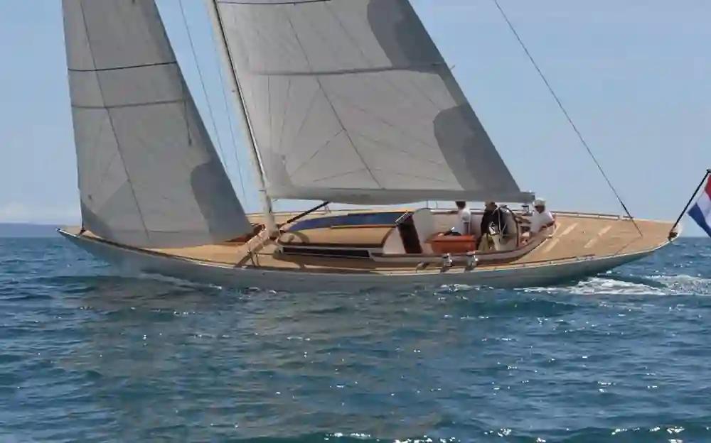 Leonardo Eagle 54 For Sale