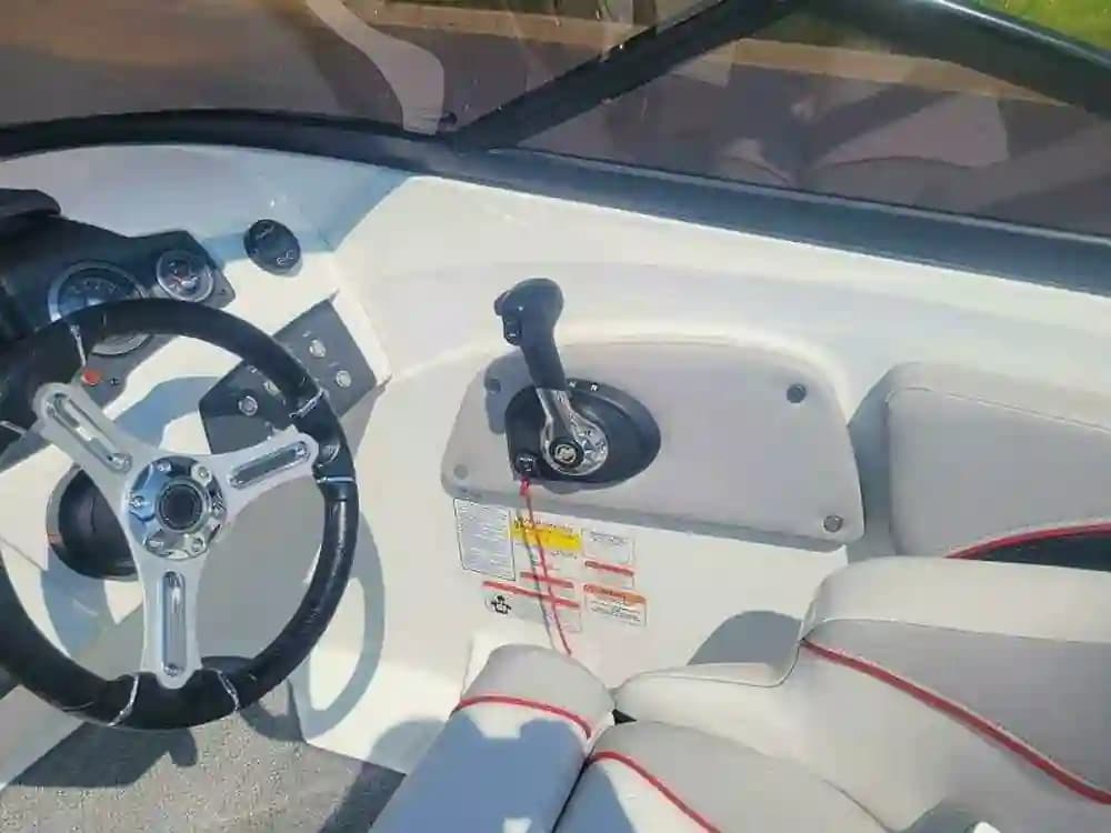 TAHOE 700 for Sale