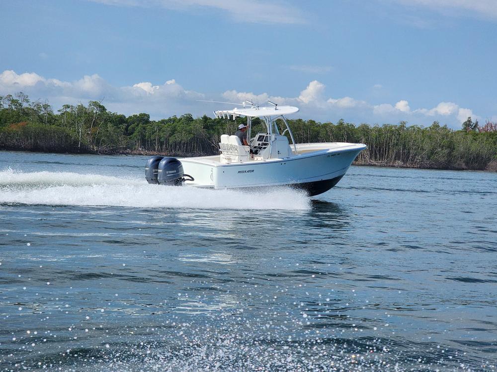 2014 Regulator 25