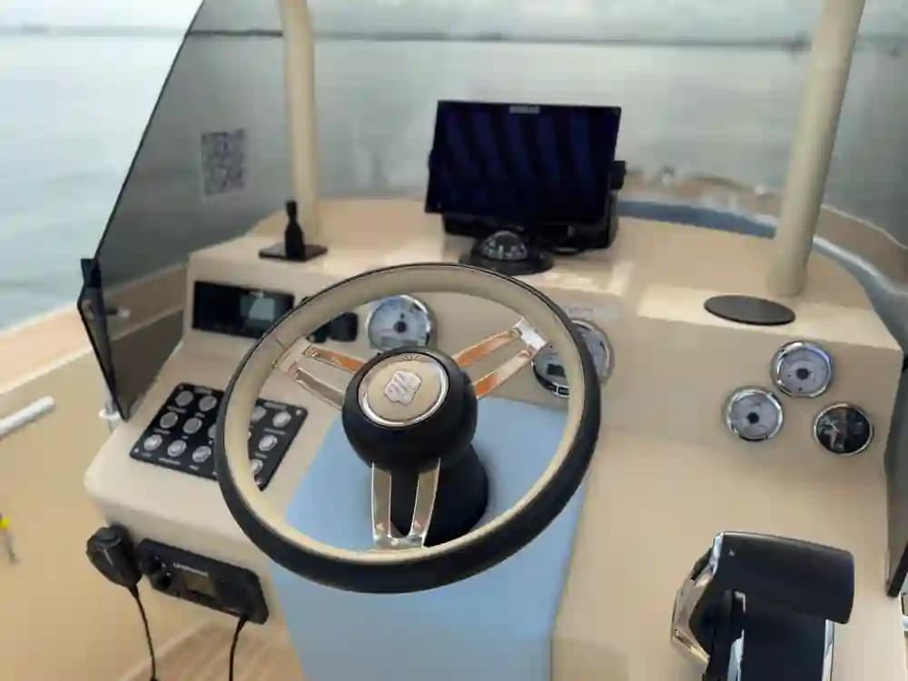 2026 Lilybaeum Yacht Levanzo 25 Lounge Deck for Sale in Miami, Florida Center Console 5