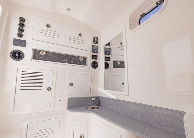 2026 Blackwater Boats 41' Sportfish for Sale in Tavernier, Florida Sport Fishing 4