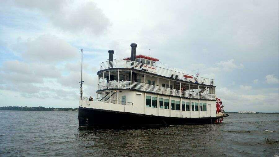 Custom Vinette 99 Paddle Wheel For Sale