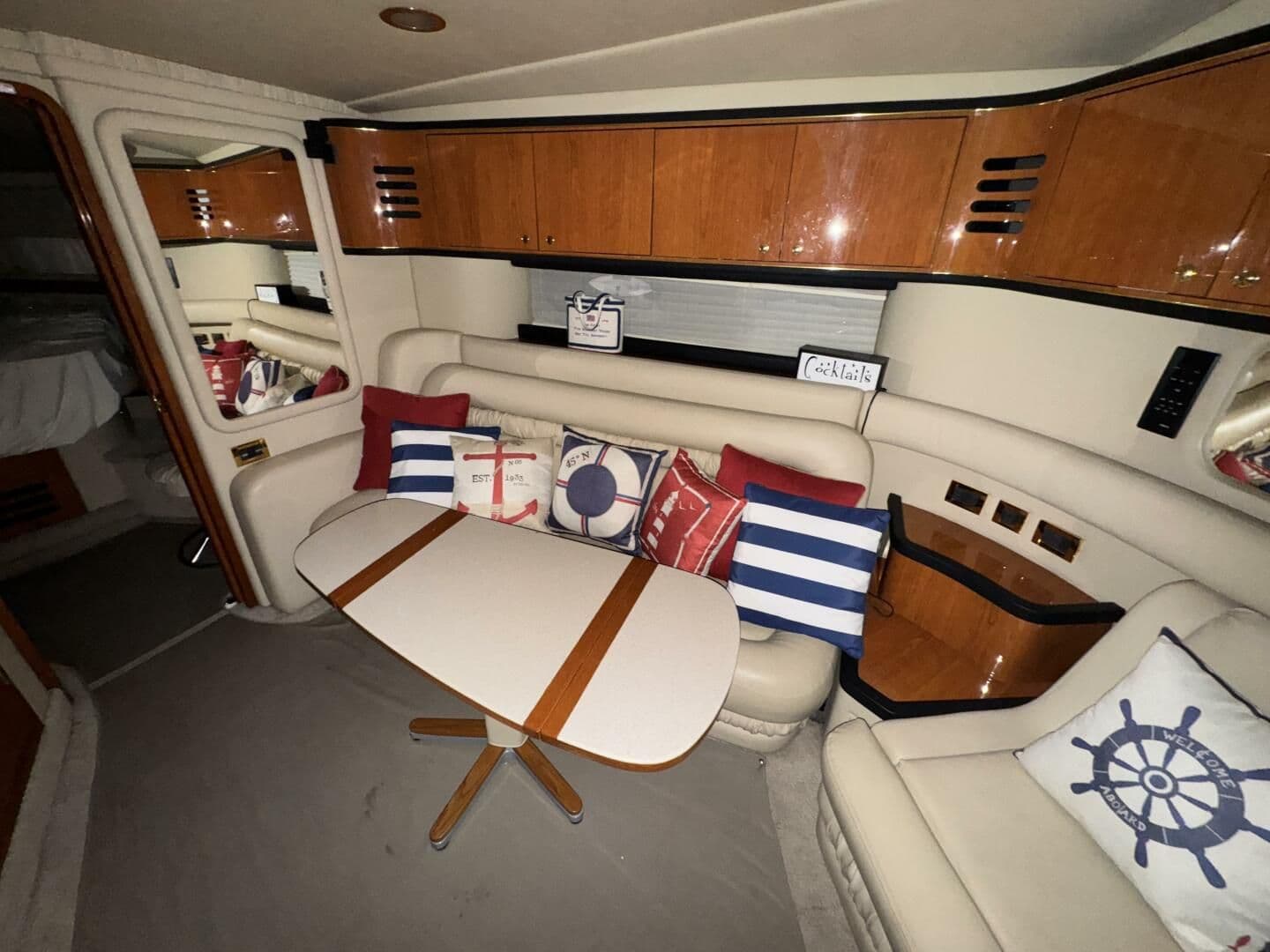 2000 Sea Ray Sundancer 460 for Sale in Milwaukee, Wisconsin Cruiser 2