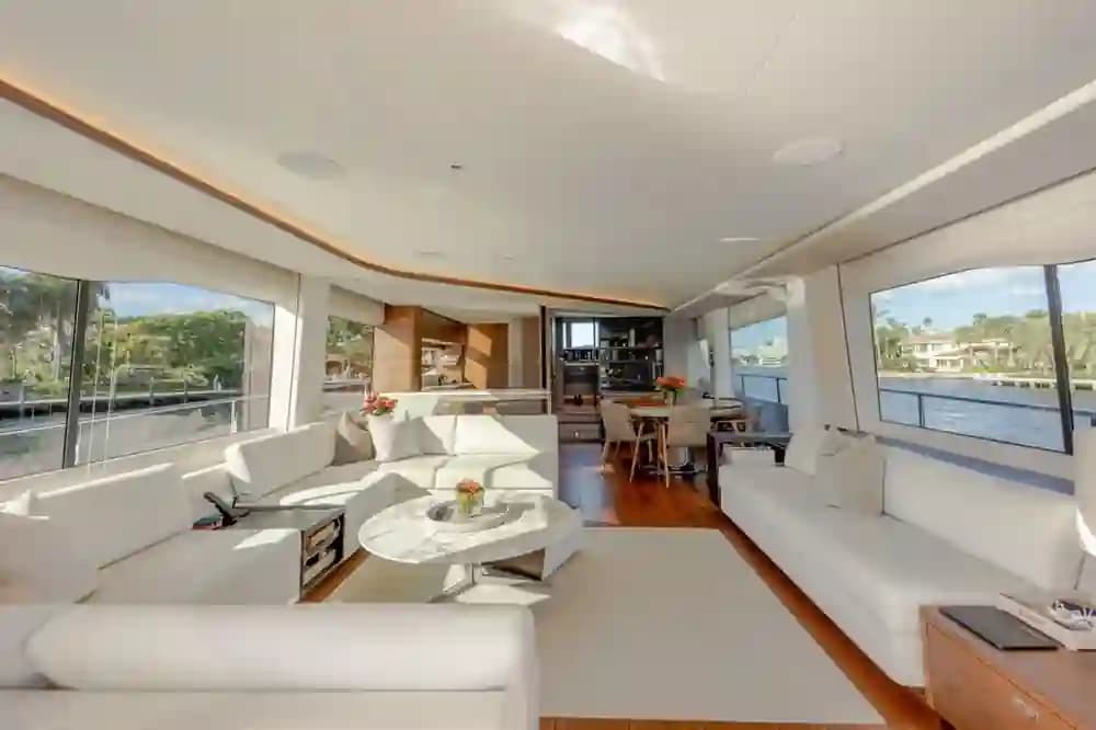 2022 Princess Yachts Y85 Sold in Miami Beach, Florida Flybridge 4