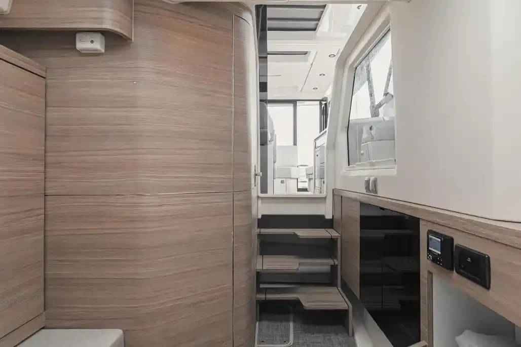 2025 Saxdor 400 GTO for Sale in Miami Beach, Florida Express Cruiser 1